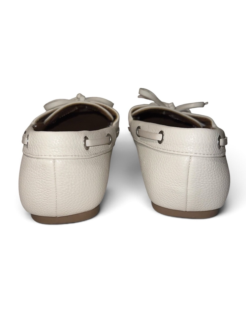 Universal Thread White Boat Shoes — Women’s Size 8.5 - Picture 3 of 7